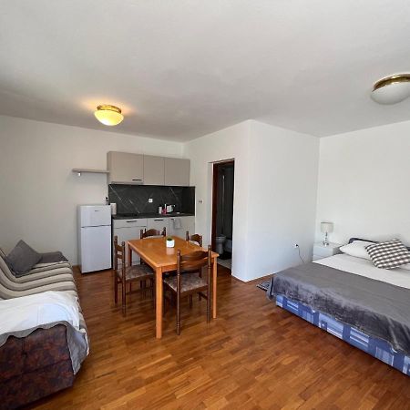Apartments Antolkovic Углян Экстерьер фото