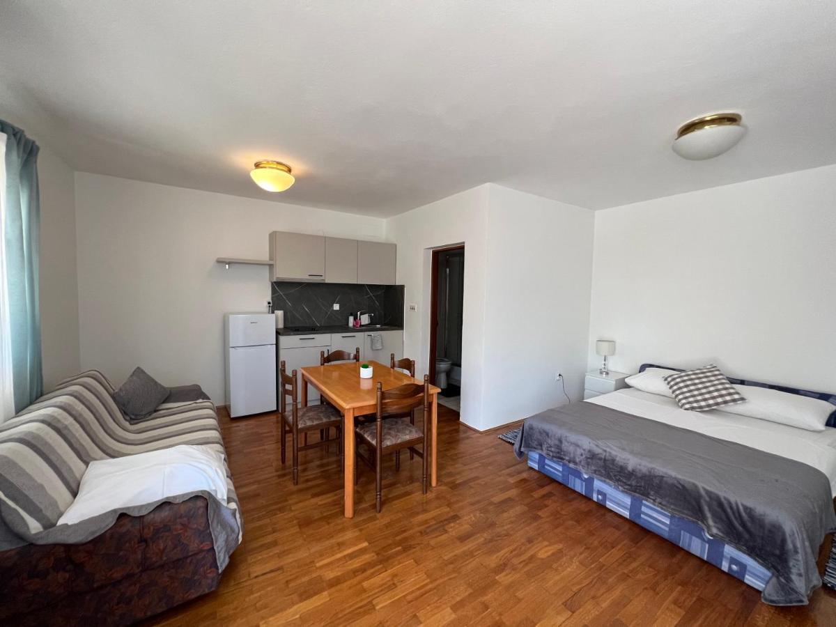 Apartments Antolkovic Углян Экстерьер фото