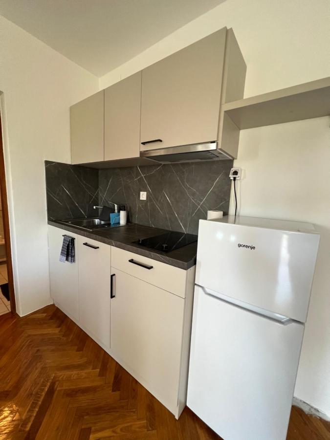 Apartments Antolkovic Углян Экстерьер фото