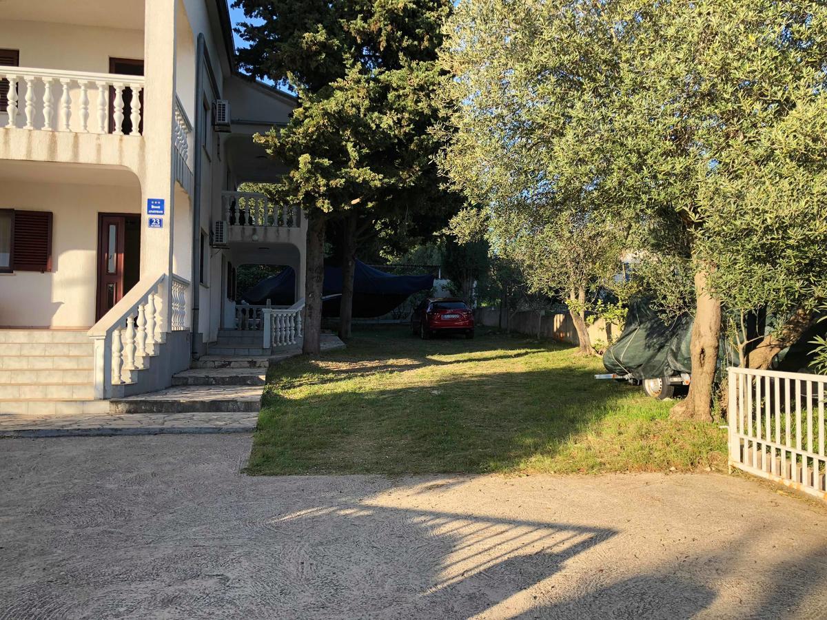 Apartments Antolkovic Углян Экстерьер фото